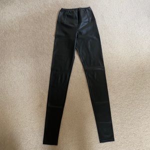 Wilfred high waisted Daria leather leggings
